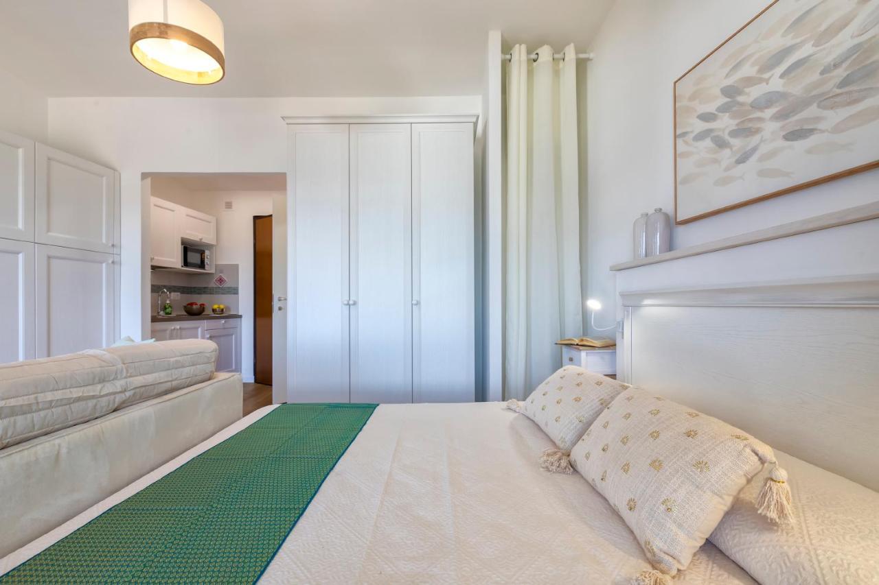 Top Floor Gulf View Apartment Ольбия Экстерьер фото