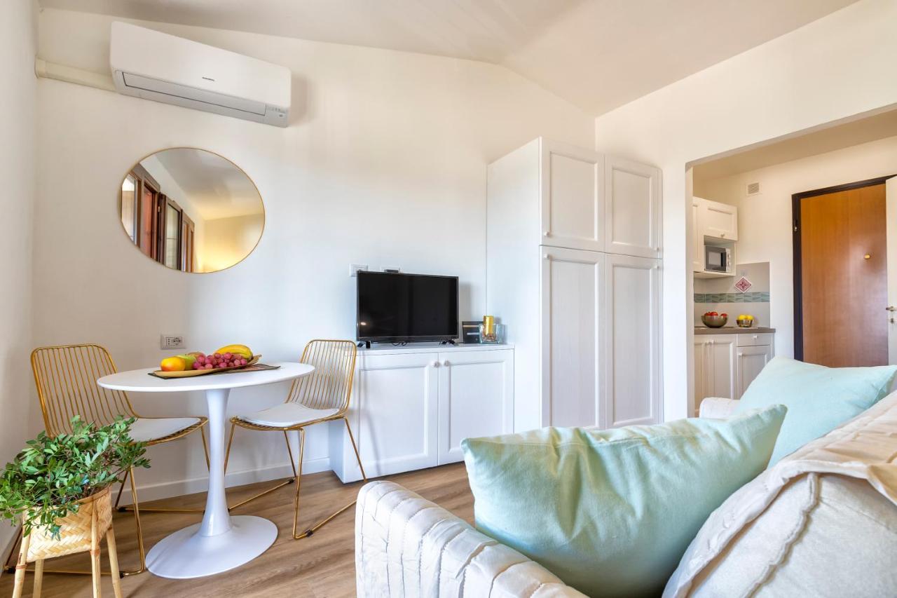 Top Floor Gulf View Apartment Ольбия Экстерьер фото