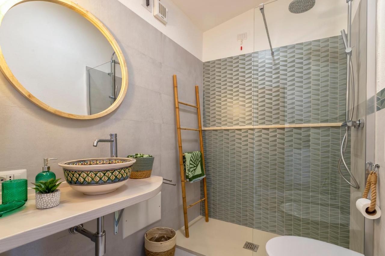 Top Floor Gulf View Apartment Ольбия Экстерьер фото